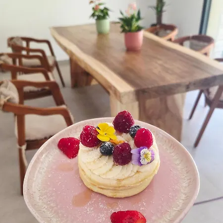 Bed & Breakfast Maison Mahana *