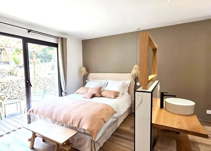 Maison Mahana