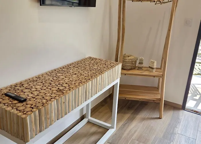 Bed & Breakfast Maison Mahana *